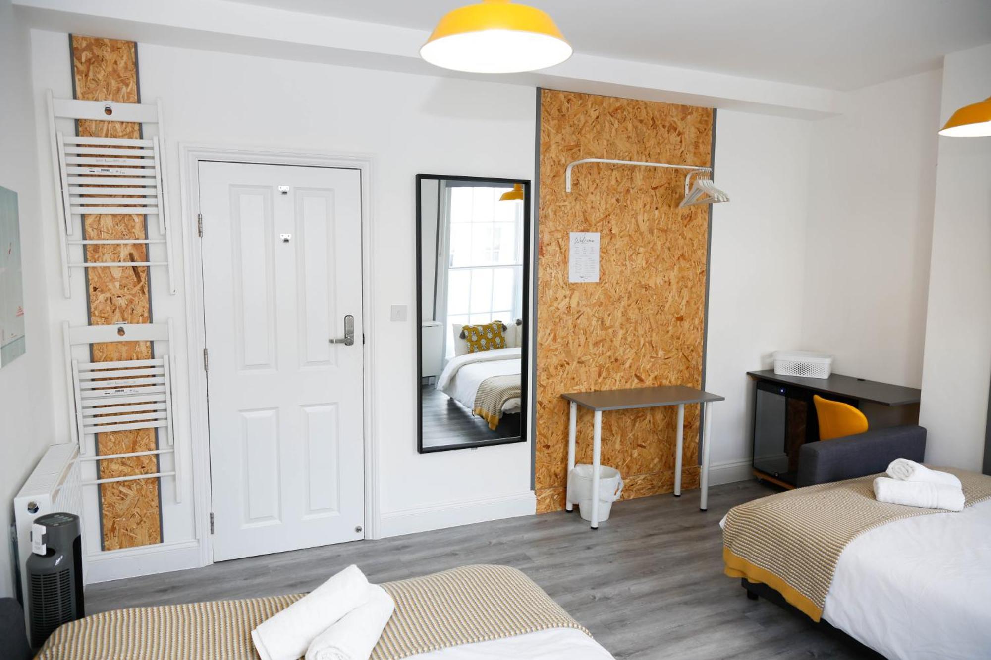 Luxury Rooms In Camden Town Near Shops, Cafes, Bars & Metro With Shared Bathrooms Londra Esterno foto